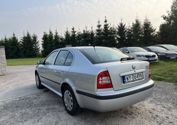 Skoda Octavia cena 14900 przebieg: 230000, rok produkcji 2009 z Śrem małe 742